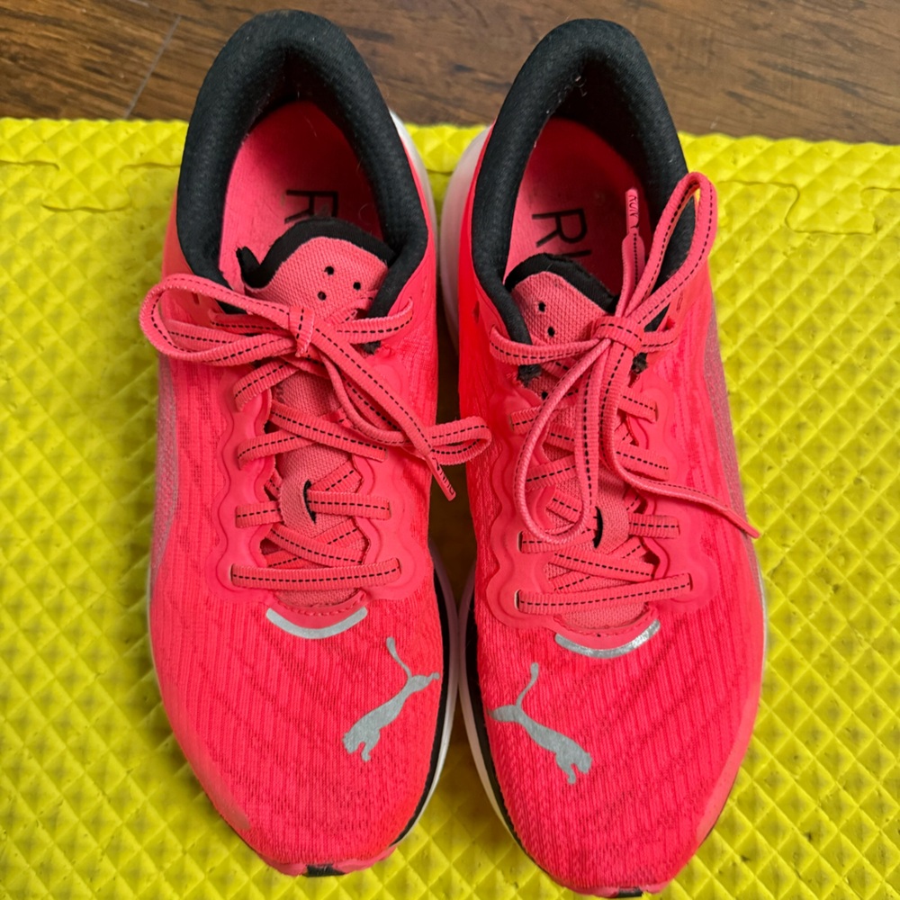 Puma Women's Deviate Nitro 2 Pink Athletic Shoes